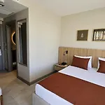 Aparthotel Reev Coffee House Antalia