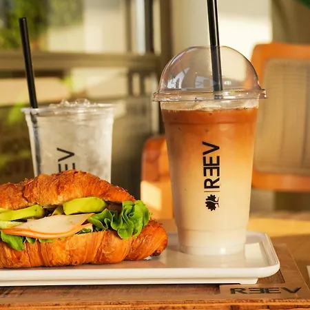 Reev Coffee House