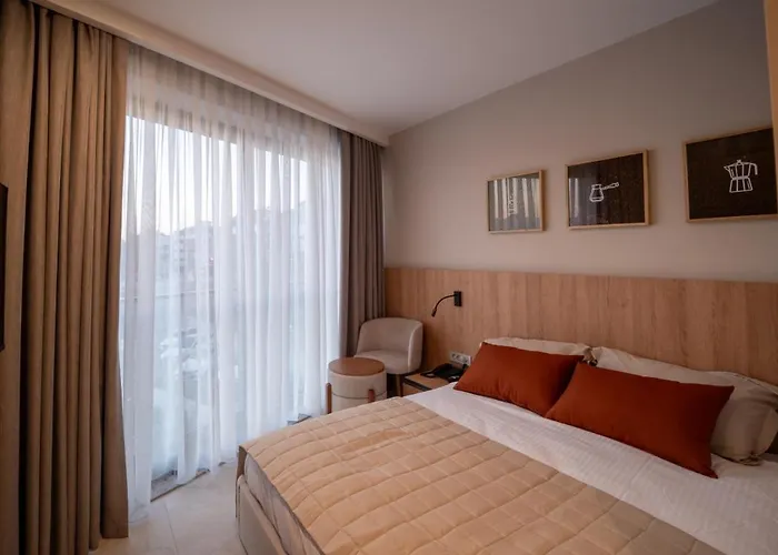 Reev Coffee House Aparthotel Antalya