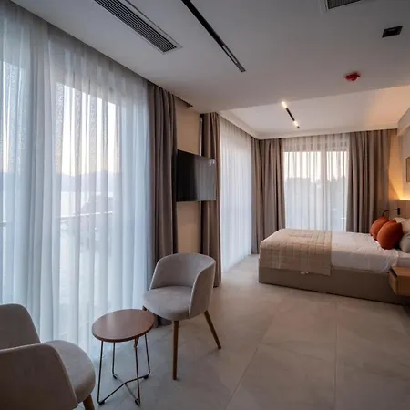 Reev Coffee House Aparthotel Antalya